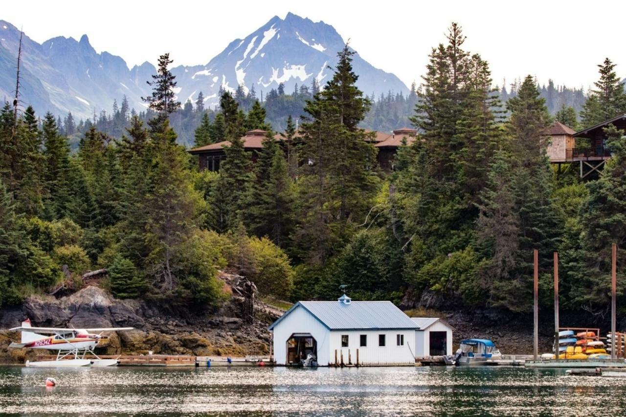 Stillpoint Lodge - All-Inclusive Halibut Cove Exterior foto